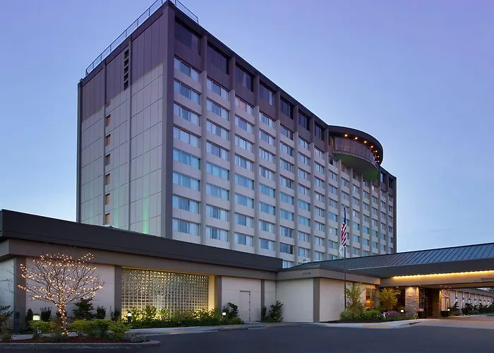 Skybridge Seattle Airport Hotel SeaTac