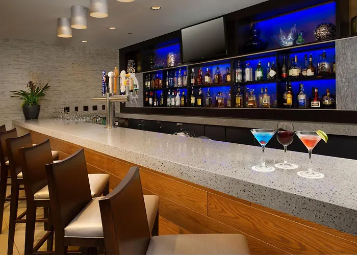 Skybridge Seattle Airport Hotel SeaTac